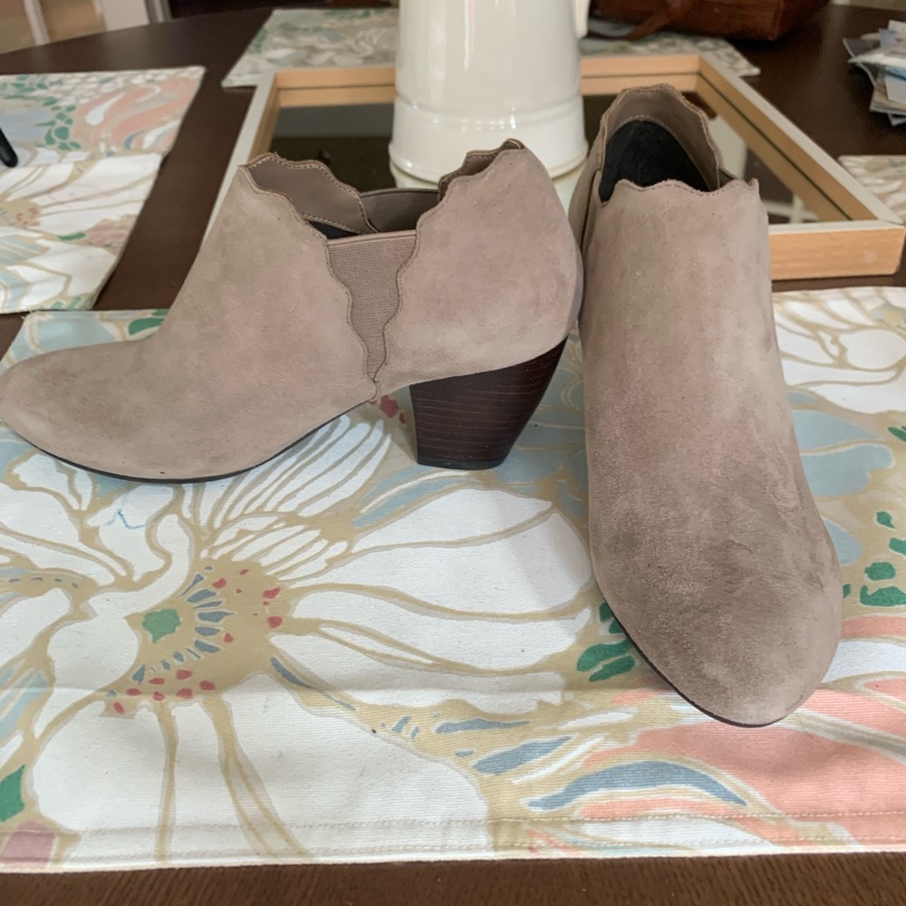 Vaneli suede booties, NWT